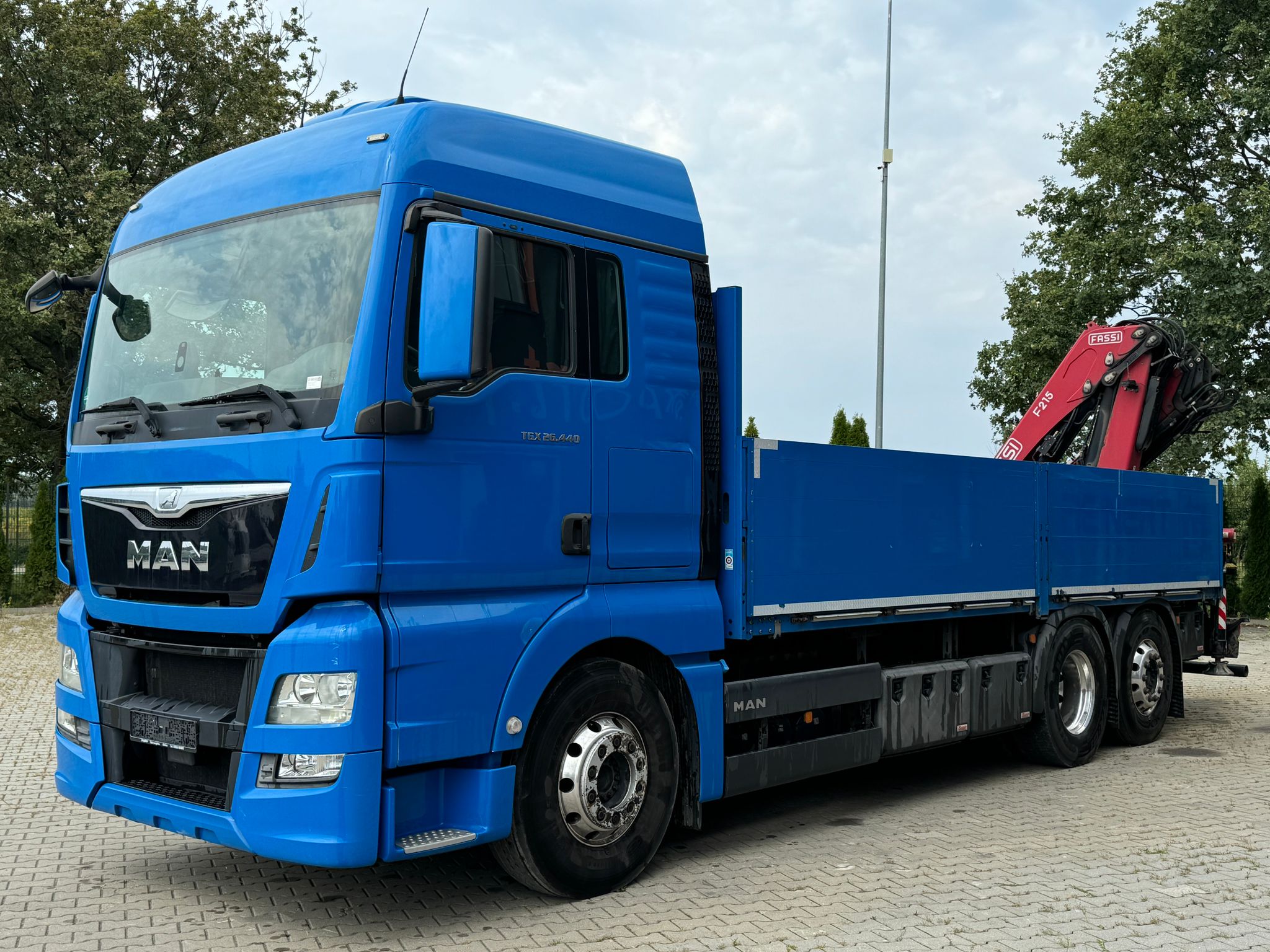 MAN TGX 26.440 6x2 EURO6 SKRZYNIA Z HDS FASSI