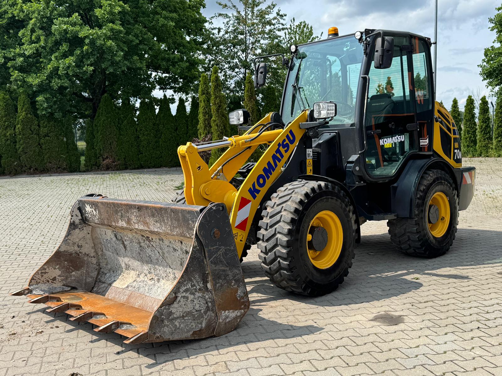 KOMATSU WA70M-8E0|ŁADOWARKA KOŁOWA