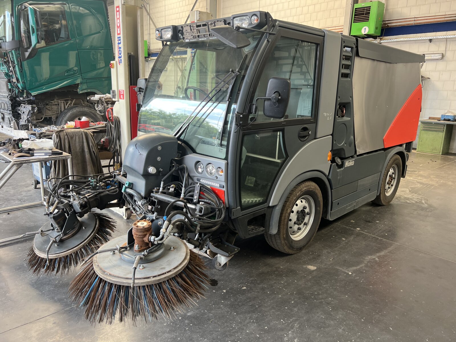 HAKO CITYMASTER CM2200 ZAMIATARKA ULICZNA