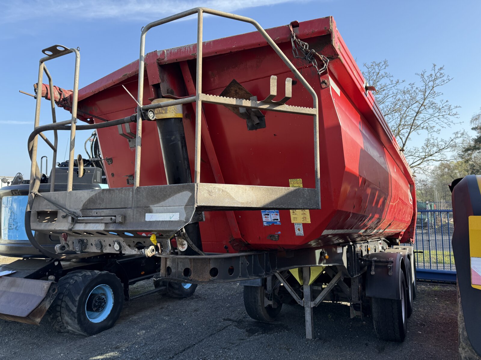 FLIEGL DHKS 390 NACZEPA WYWROTKA
