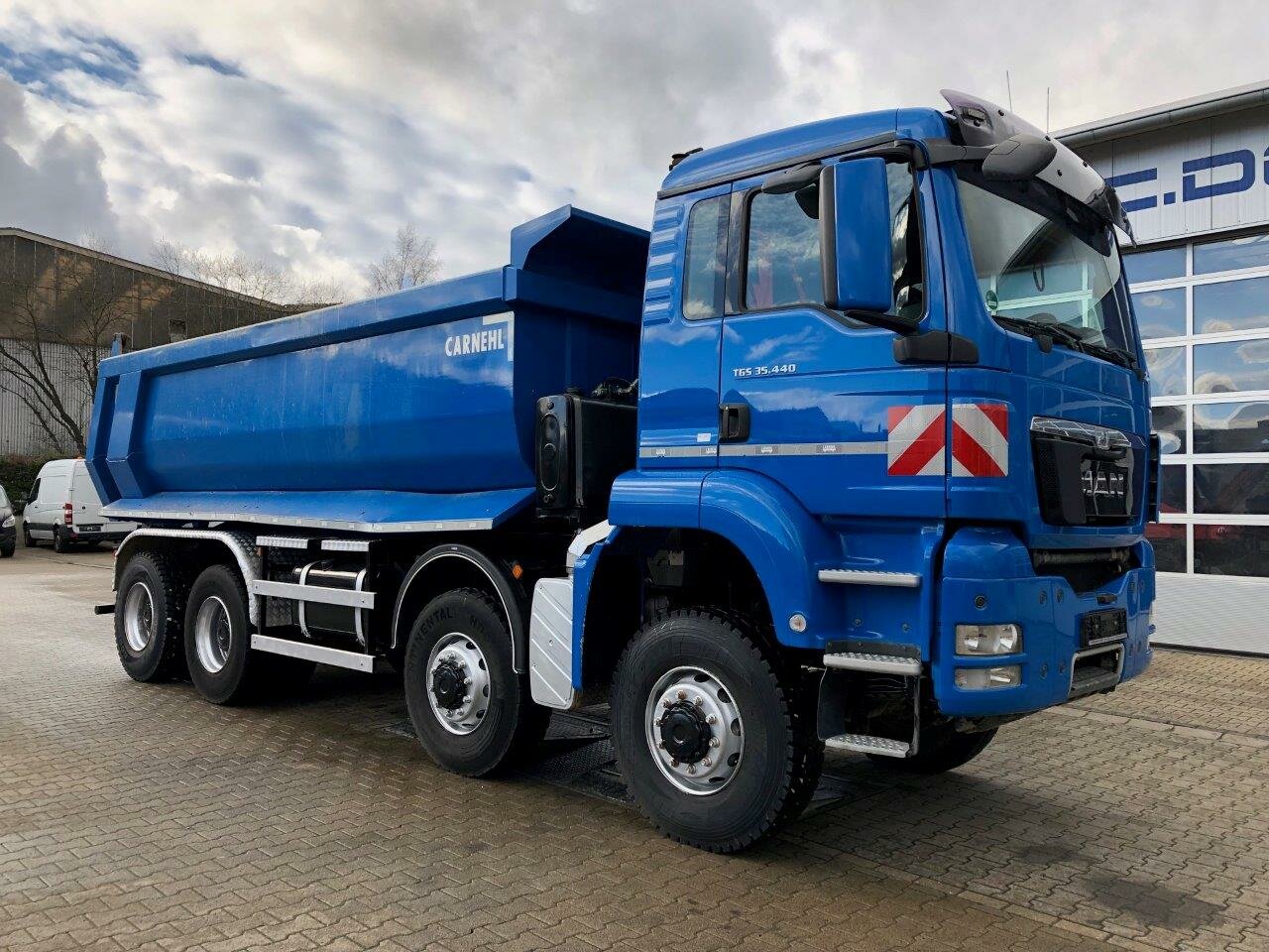 MAN TGS 35.440 8x8 EURO5 WYWROTKA CARNEHL 17m3