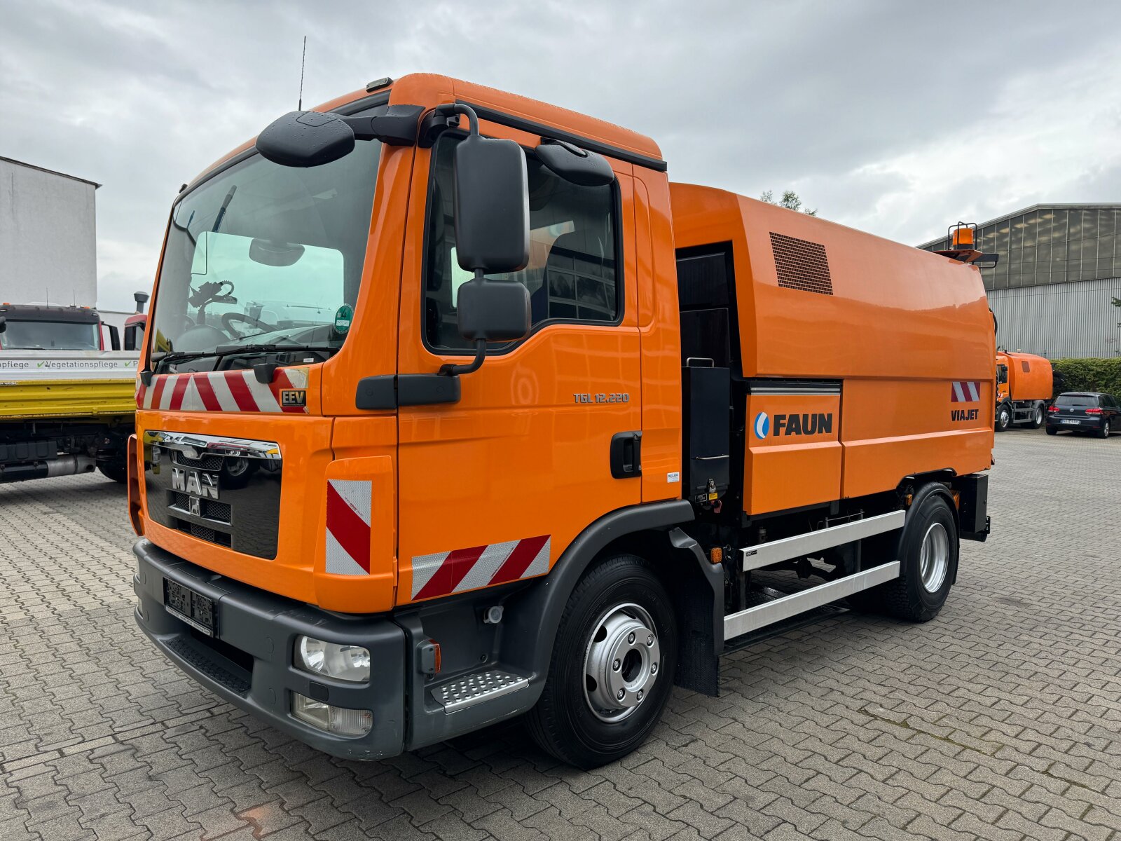 MAN 12.220 4x2 BL EURO5 ZAMIATARKA VIAJET 5RHS