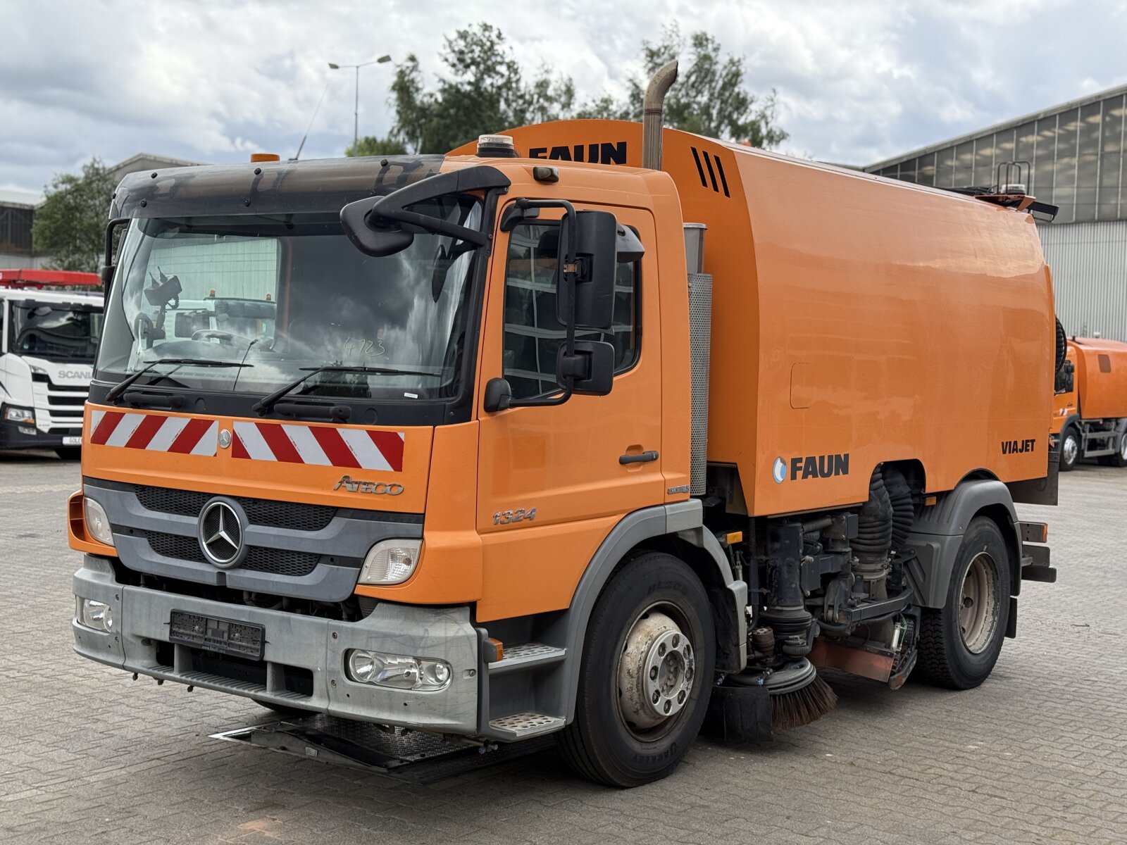 MB ATEGO 1324 4x2 EURO5 ZAMIATARKA FAUN VIAJET 6R/L