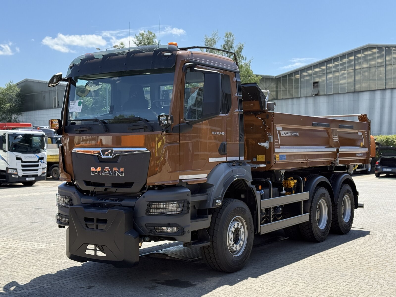 MAN TGS 33.440 6x4 EURO6 WYWROTKA TRÓJSTRONNA Z HYDROBURTĄ + CZOŁOWNICA