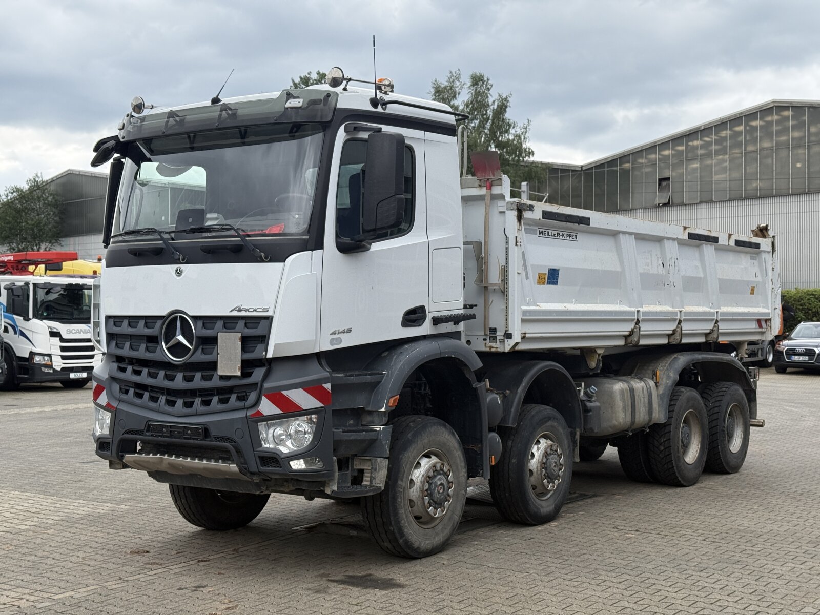 MB AROCS 4145 8x8 EURO6 WYWROTKA TRÓJSTRONNA Z BORDATIKIEM
