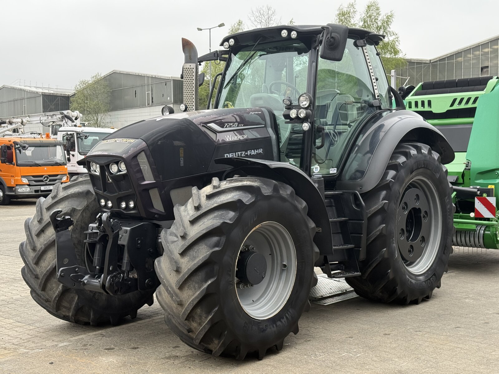 DEUTZ-FAHR AGROTRON 7250 TTV VT52|CIĄGNIK ROLNICZY