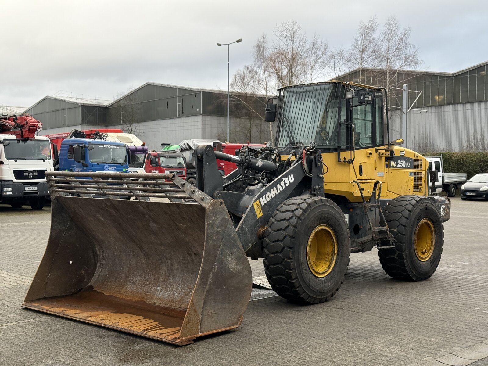 KOMATSU WA 250PZ-6|ŁADOWARKA KOŁOWA