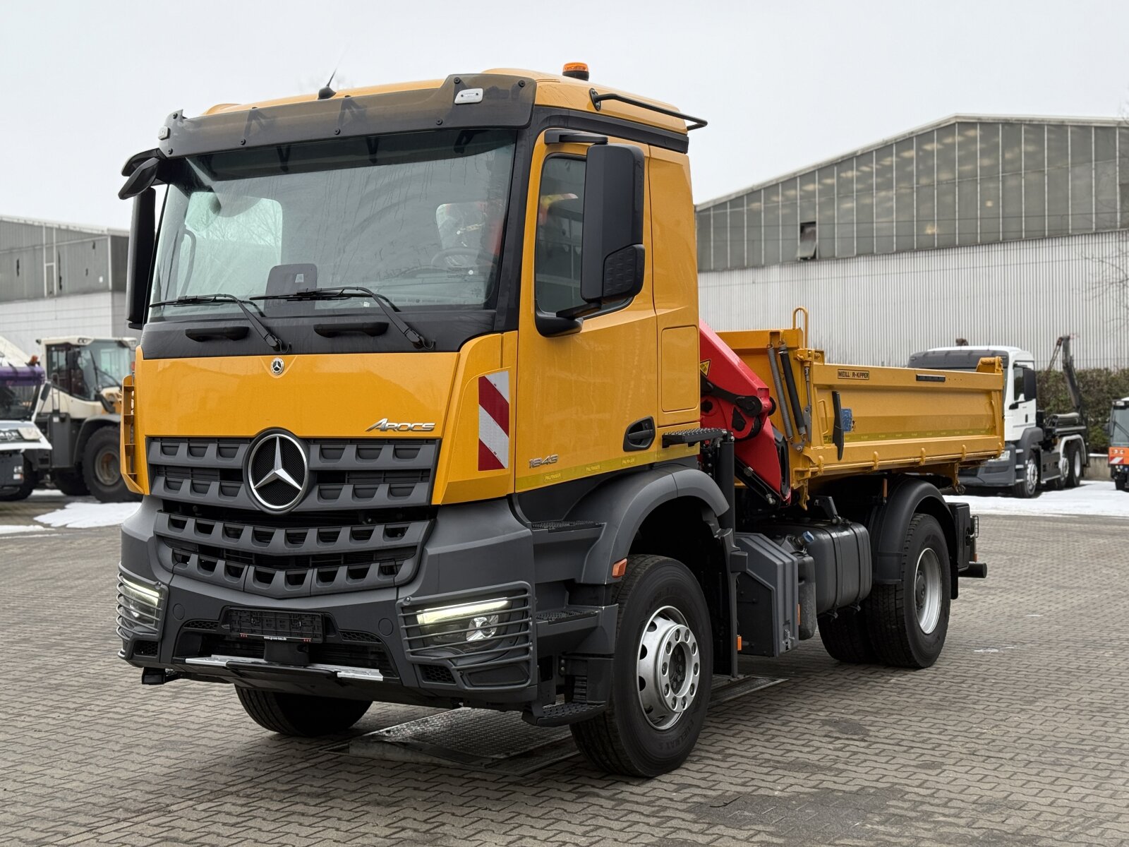 MB AROCS 1843 4x2 EURO6 WYWROTKA Z HDS PALFINGER PK12.501 SLD B