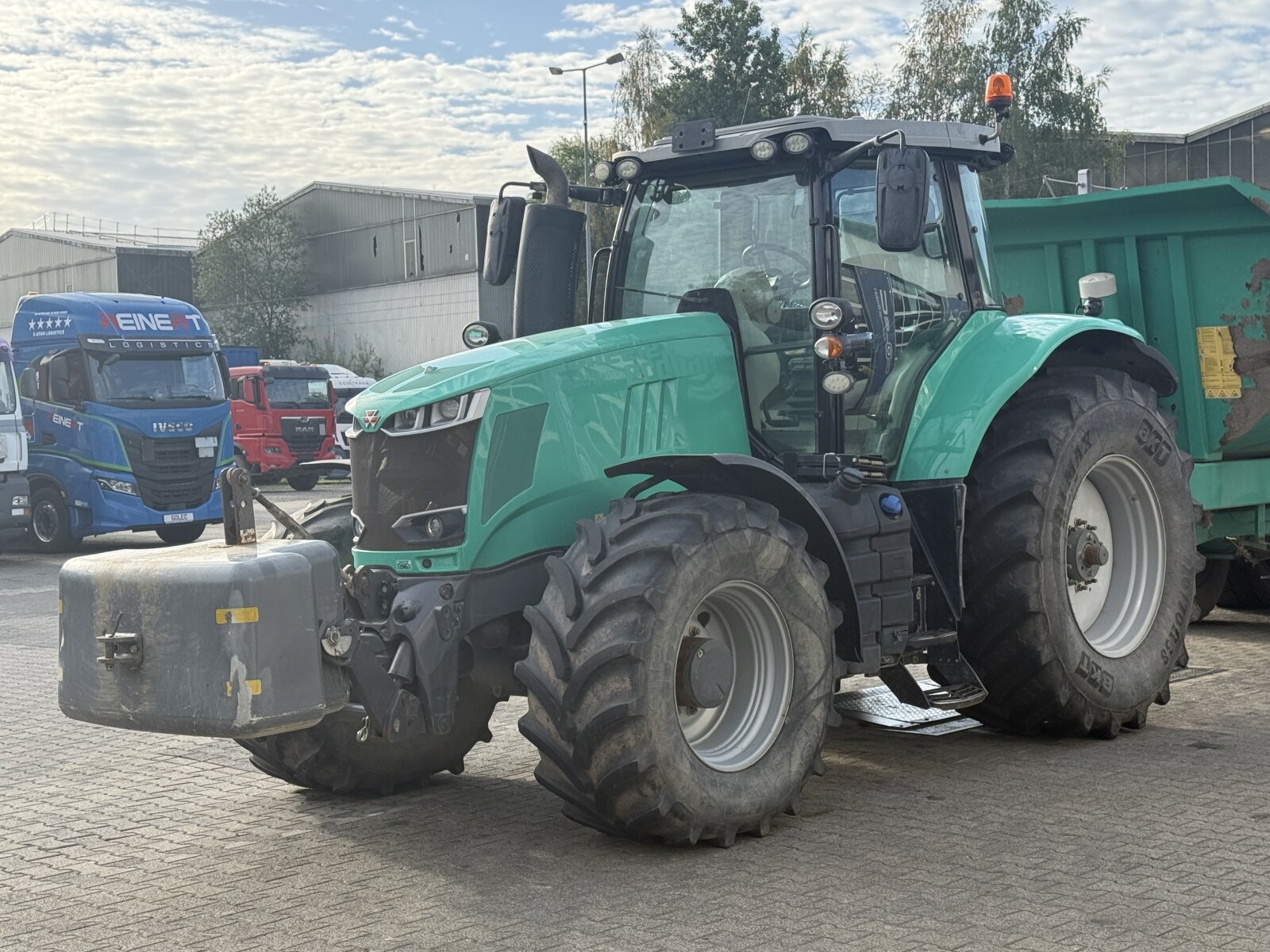MASSEY FERGUSON AGROTRON 7724S|CIĄGNIK ROLNICZY 40 KM/H