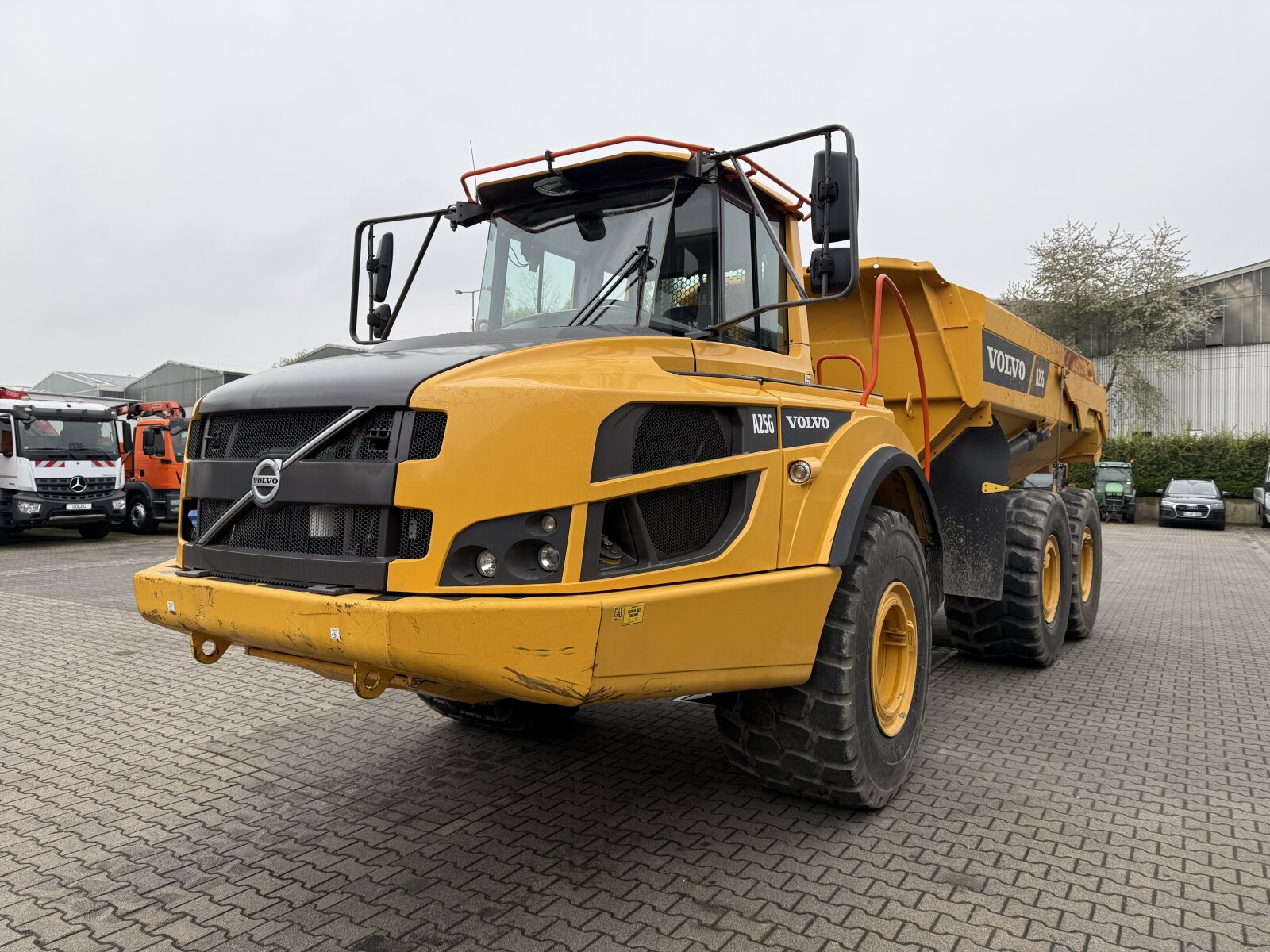 VOLVO A25G 6x6 WOZIDŁO